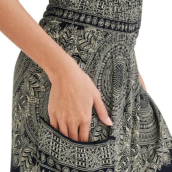 Lightweight Onyx Rayon Harem Pants - Perfect for Yoga and Everyday Wear - Picture 6 of 9